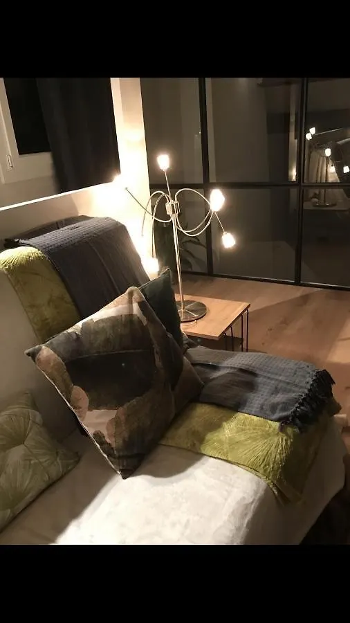 Chambre D'Hotes La Manola Rognes France