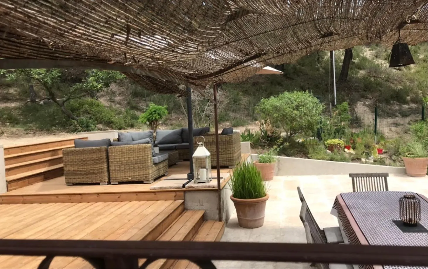 Bed & Breakfast Chambre D'Hotes La Manola Rognes Francie