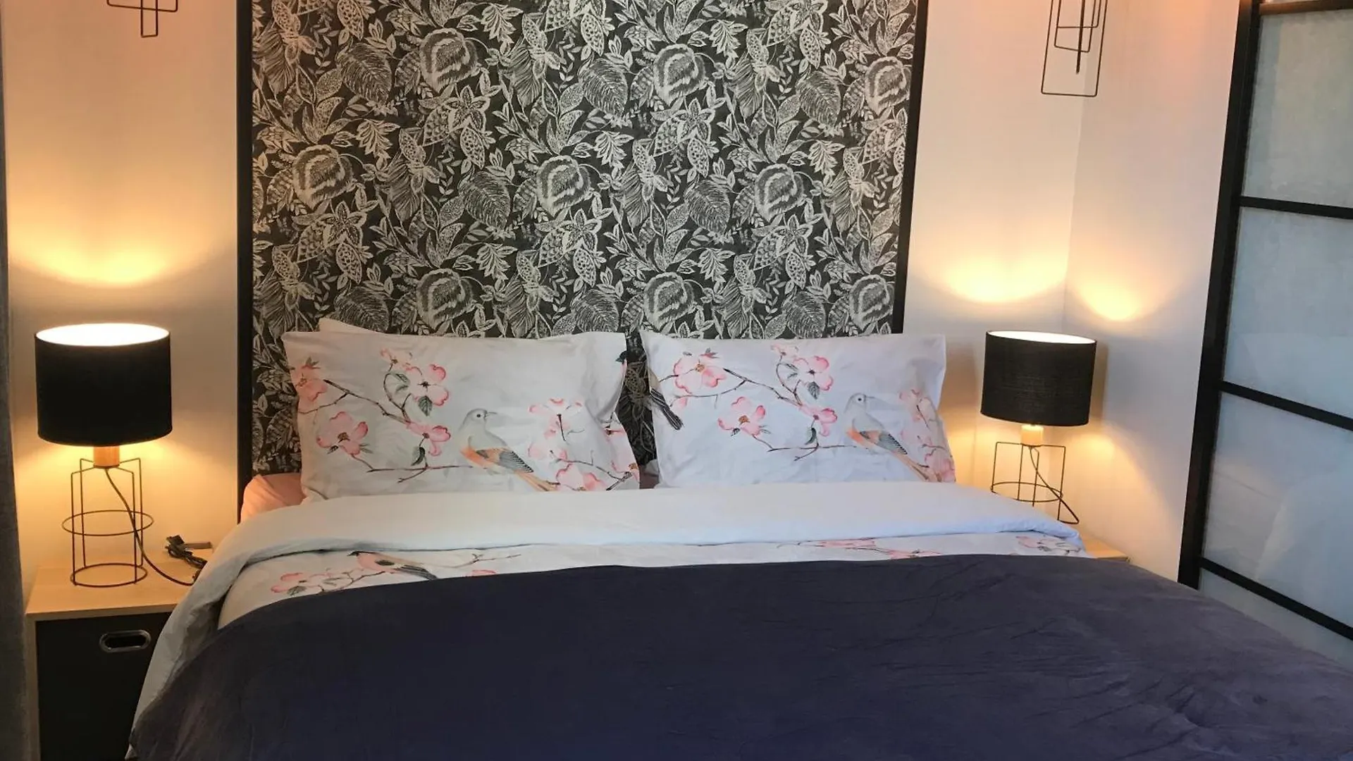 Chambre D'Hotes La Manola Rognes Francie